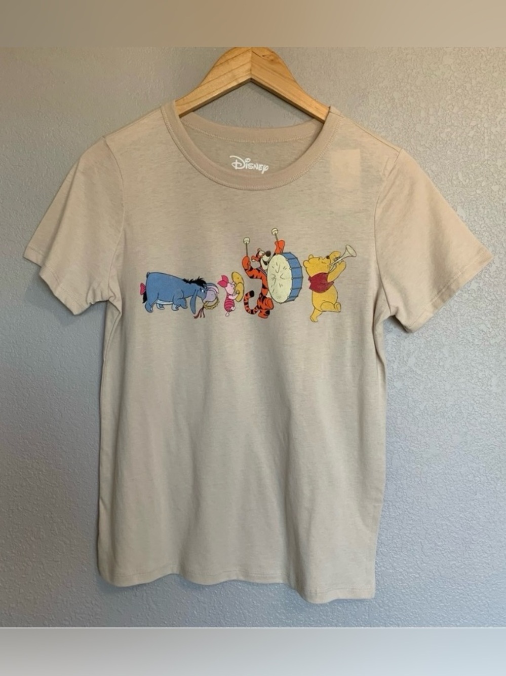 Disney Winnie The Pooh T-Shirt Tan Size XS Short Sleeve Tigger Piglet NWT